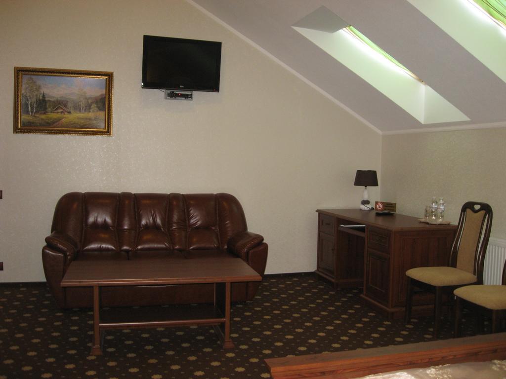 Shato Paradis Hotel Irpin Camera foto