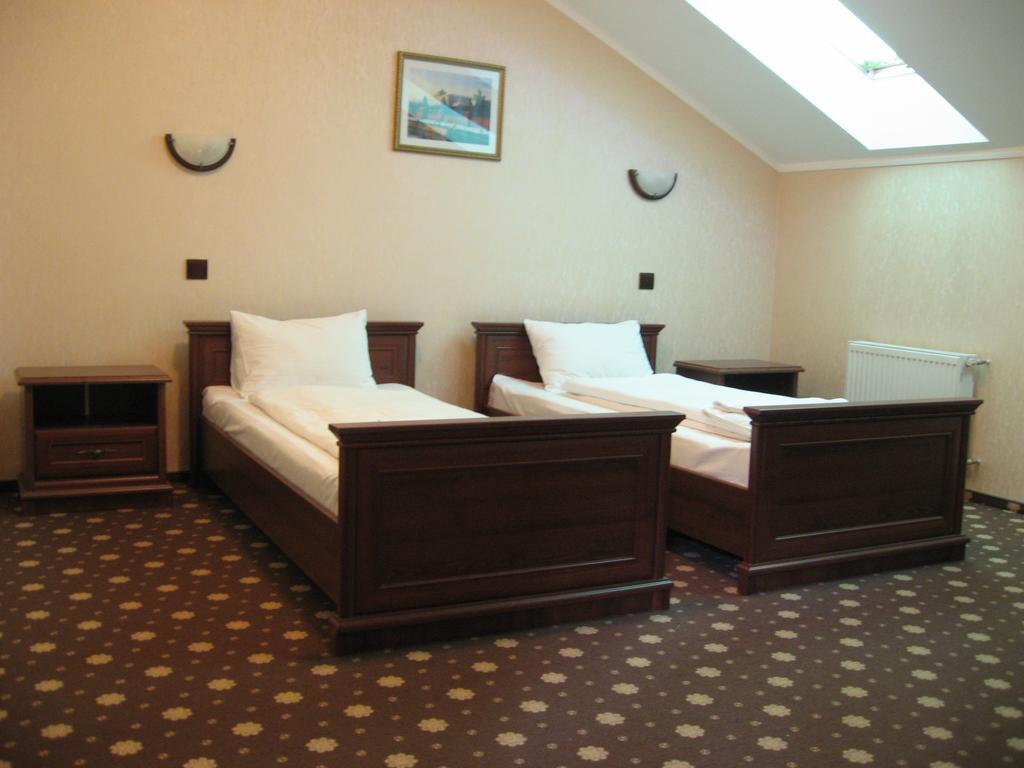 Shato Paradis Hotel Irpin Camera foto