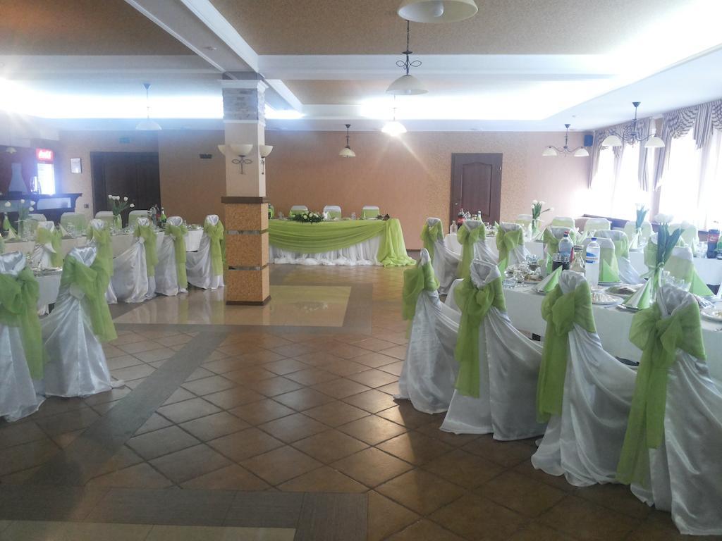 Shato Paradis Hotel Irpin Esterno foto